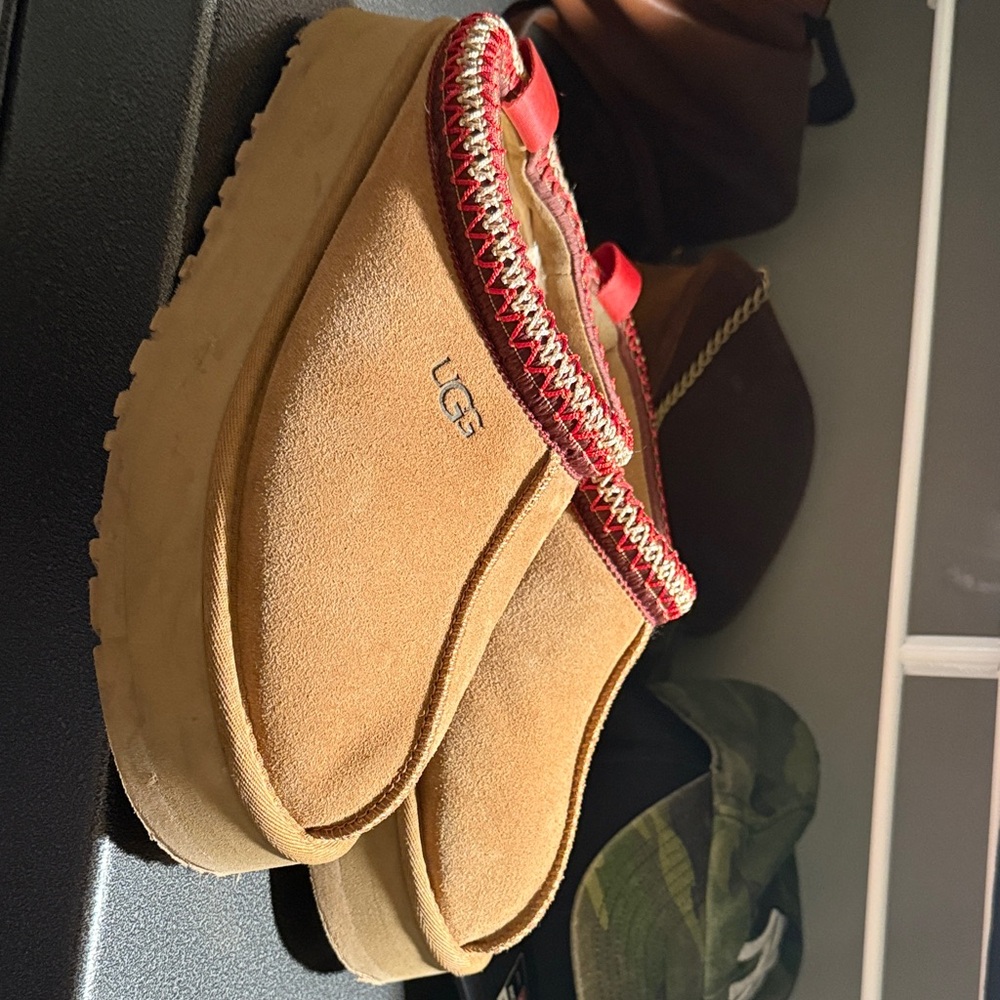 UGG Tan Suede Platform Slip-Ons with Red Trim